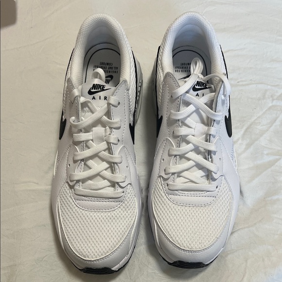 Nike Air Max Excee Womens Neakers - Picture 3 of 7